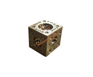 Doming Block Brass 1.3 Kg