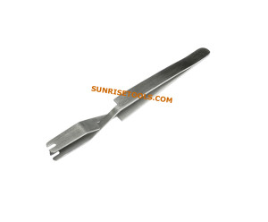 Tweezer Ear Stud Removing